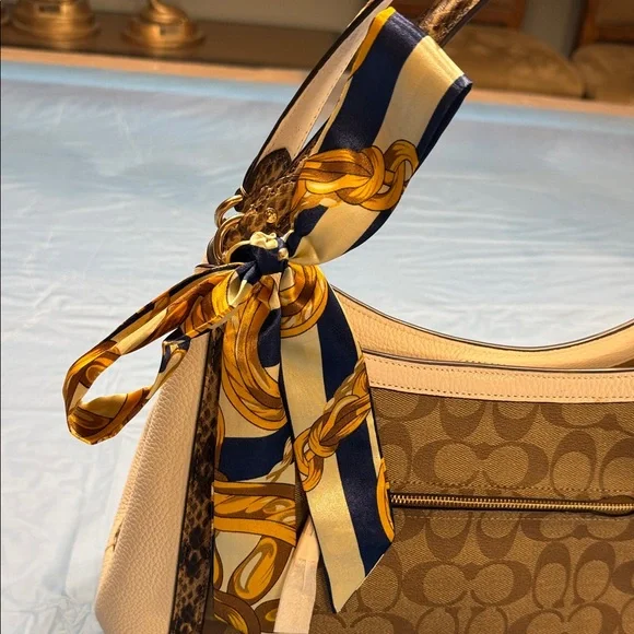 Coach Tan and Cream Signature Shoulder Bag With Purse Scarf - Picture 3 of 13